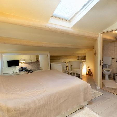 Duplex Apartment Camelia In Charming Old Town Rovinj Dış mekan fotoğraf