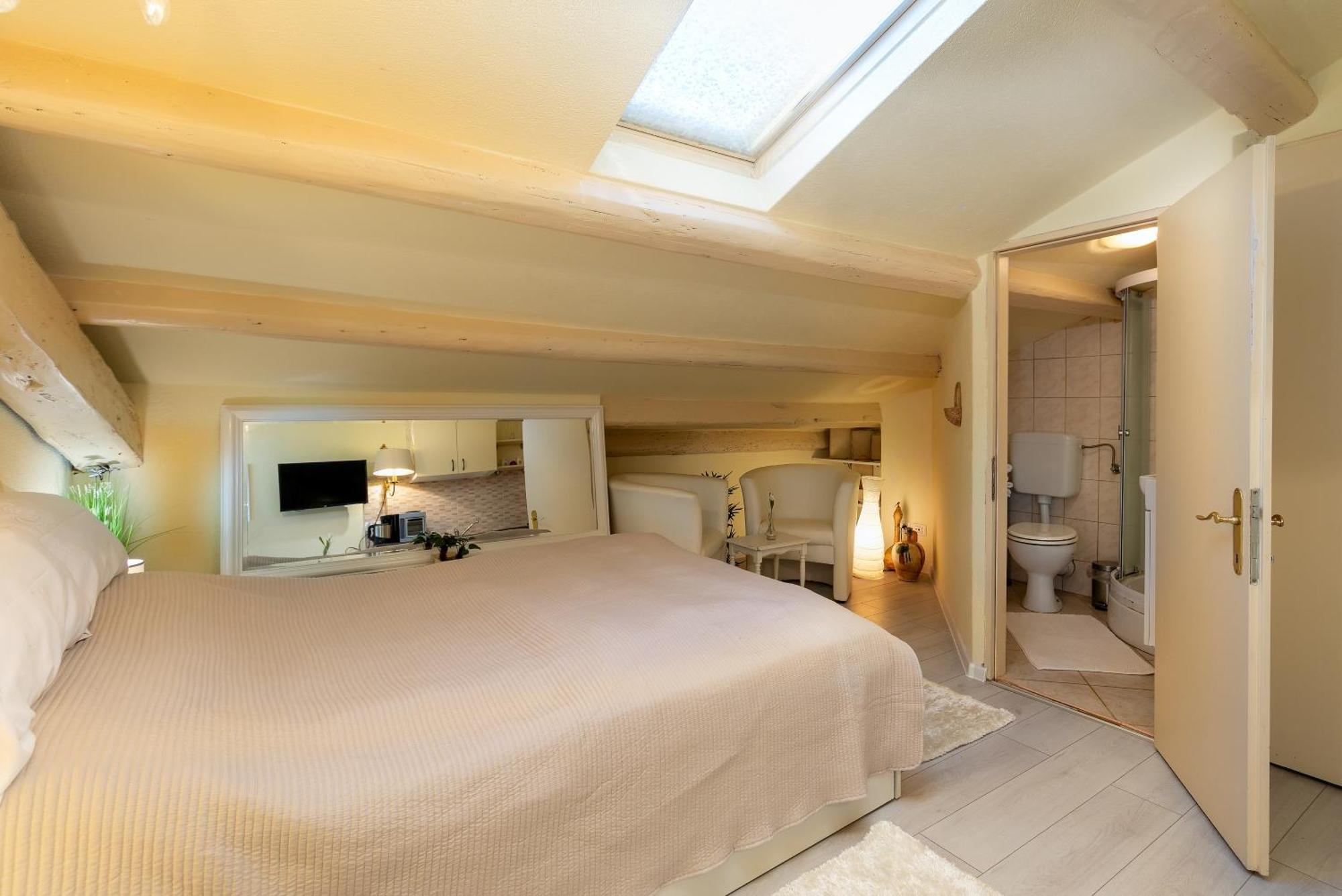 Duplex Apartment Camelia In Charming Old Town Rovinj Dış mekan fotoğraf